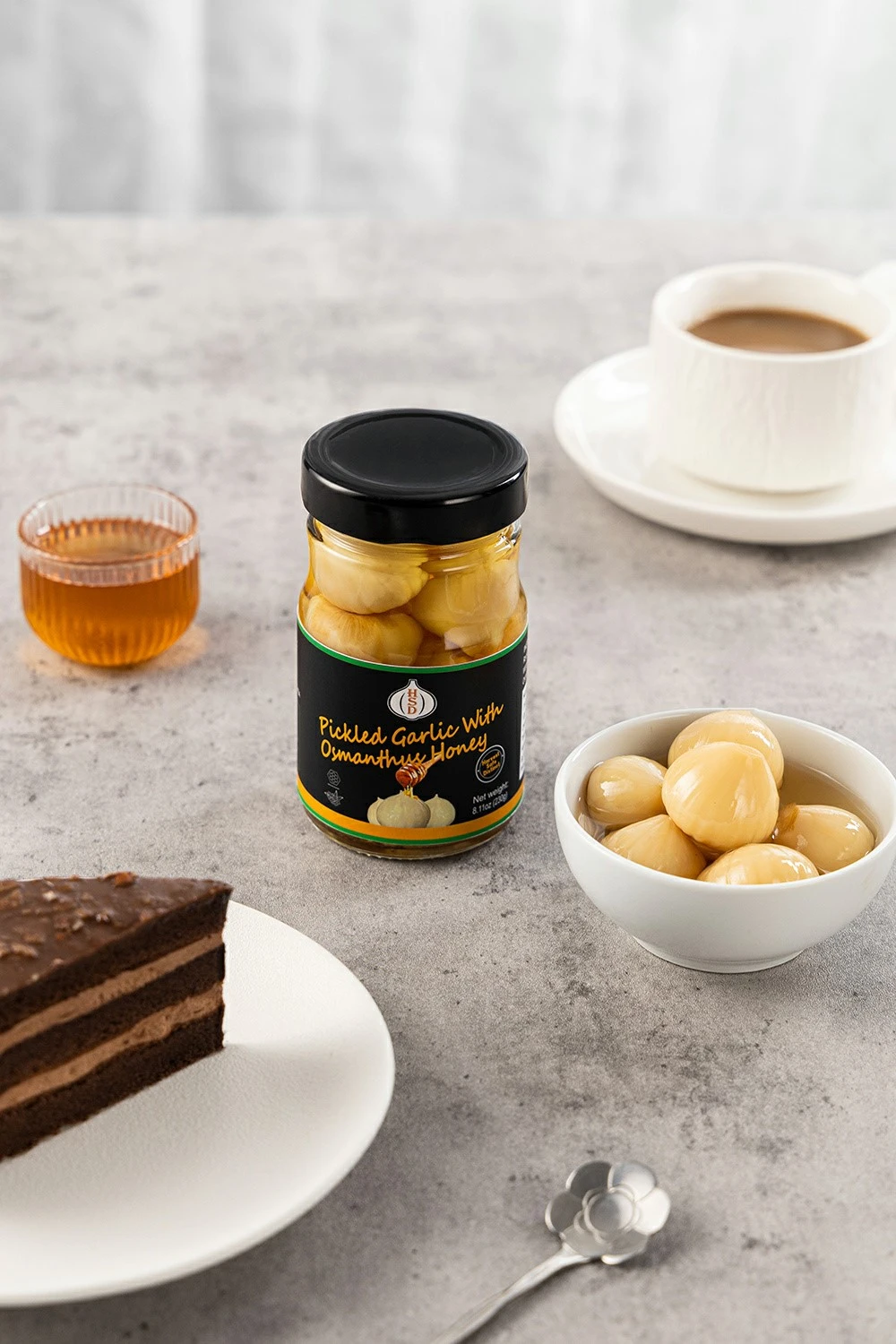 Pickled garlic with osmanthus honey